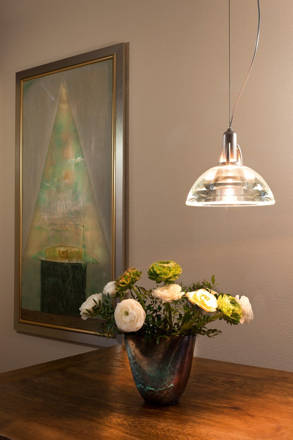 Jakie lampy wiszące do salonu?